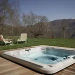 Castello Di Postignano 4* Sellano