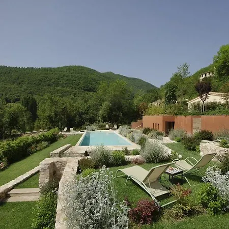 Castello Di Postignano Sellano