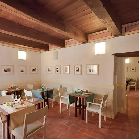 Castello Di Postignano Sellano